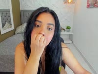 I am a risky girl who loves to try new experiences, I am a dominant girl, I like cheerful music, bring control in sex and my decisions but I also love to please my men