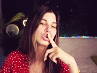 Hey there! My name is Emily ntmu. I am a sexy girl who loves good sex. I can give you a lot of pleasure while playing with my body NO NUDEI like my big MEN, but let