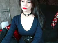 Fetish Goddess online. Strict. Experienced. Bossy !
