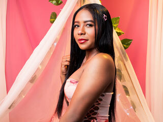 camslut showing tits AliceBrunett