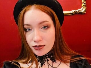 hot cam whore DevonaDarby