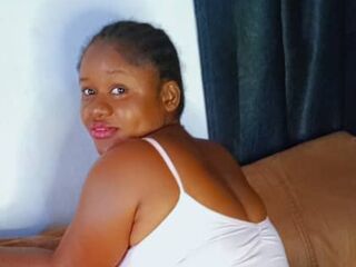 free webcam chatroom KiraDon
