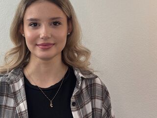 live striptease TanyaPanah