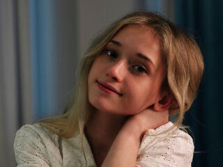 live porn web cam DorisCounsell