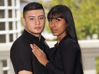 chatroom live show HannaAndApolo