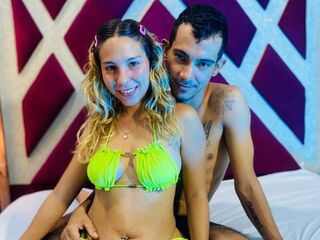 live couple porn cam JennyAndJuan