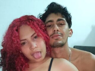 hot videochat couple JulieAndMax