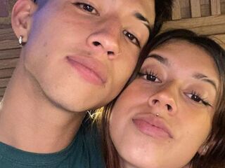 camgirl fucked in tight pussy MikeAndEva