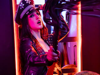 ass spanking cam slut CleodoraNoir