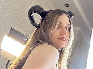 videochat AaliceWalter