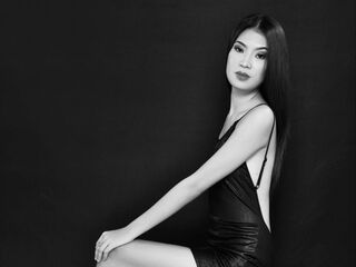 naked cam girl AimeeDizon
