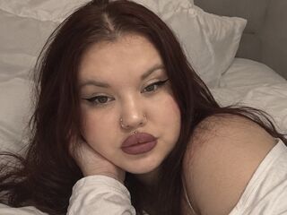 webcamgirl AivoriEve