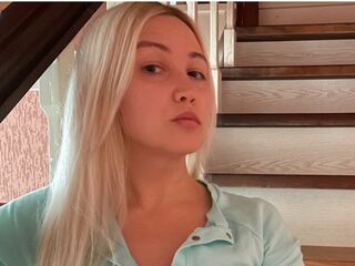 closeup cam AmaiaJohnstone