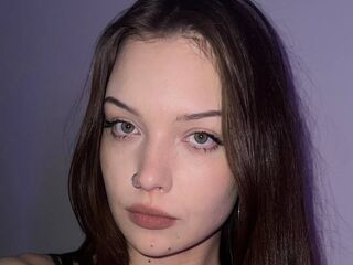 naked cam girl masturbating with vibrator AmilyUiUi