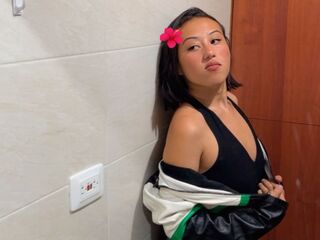 naked girl with webcam fingering AndreaTapiero