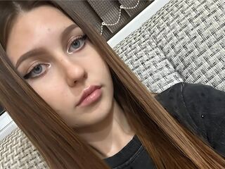 naked cam chat AngelTate