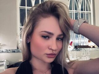 naughty camgirl masturbating BarberaWesterman
