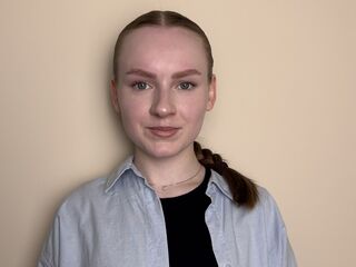 kinky webcam video BettyannGrenon