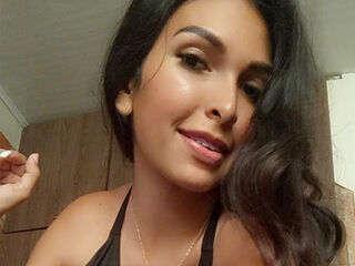 hot cam girl BrendaMontecarlo