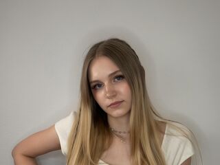 fingering cam girl picture CandiMalott