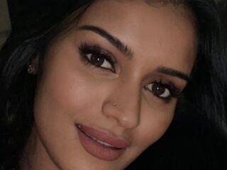 live sex webcam CarolSamha
