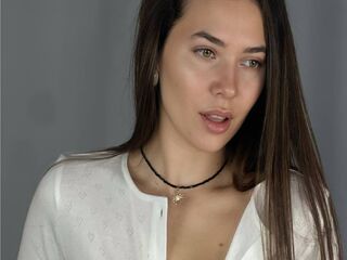 free jasmin livecam CharleneKnow