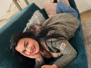 free live camsex CharlotteLowen