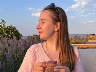hot girl webcam video CherylWien