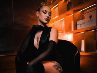 naked girl with webcam ChloeGracey