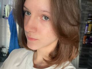 naked webcamgirl ChristenaNelke