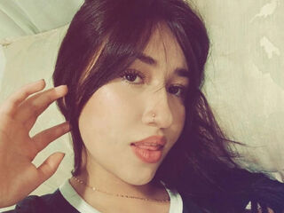 camporn live ClaireThomas