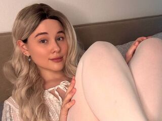 dirty web cam DeluaMoon