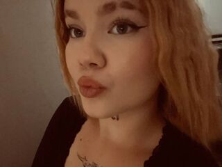 live chatroom DorisHall