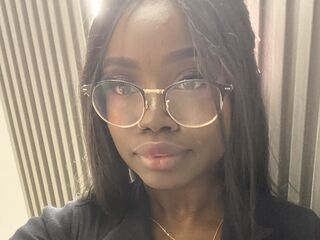 webcam bitch EmelyDebbi