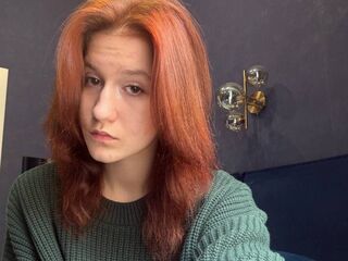 fingering camslut EmmaTrippa