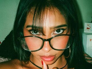nude webcamgirl pic EvelinWatson