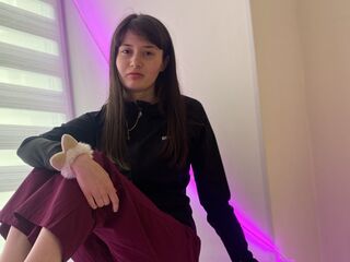 camgirl playing with sextoy GaryMcGee