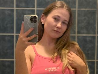 camgirl porn web cam GlossyMonica