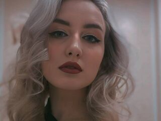 girl cam naked HanaBoysel