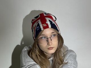 fingering webcamgirl picture HeeSchirtzinger