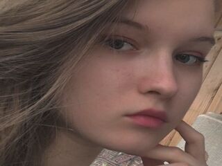 webcam strip tease show InocenciaFarrare