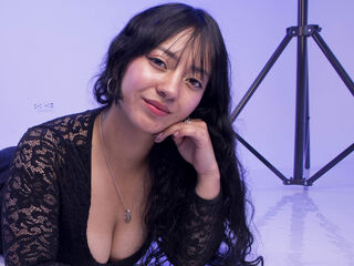 nude webcamgirl IsabellaBot