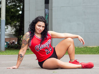 striptease cam IsabellaNoire