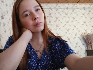 camgirl masturbating with sex toy IvyPearl