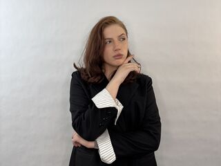 adult chat room IzolaDonawa