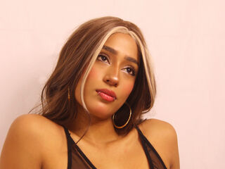 free webcam chat room JadeKeim