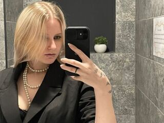 girl camsex JenaeMcquillen