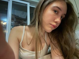 hot cam girl masturbating with sextoy JeniseLozado