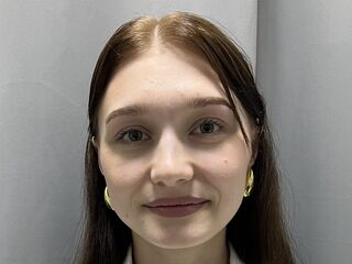 naked cam girl masturbating JessiMills