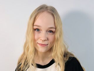 camgirl videochat KamiMellema